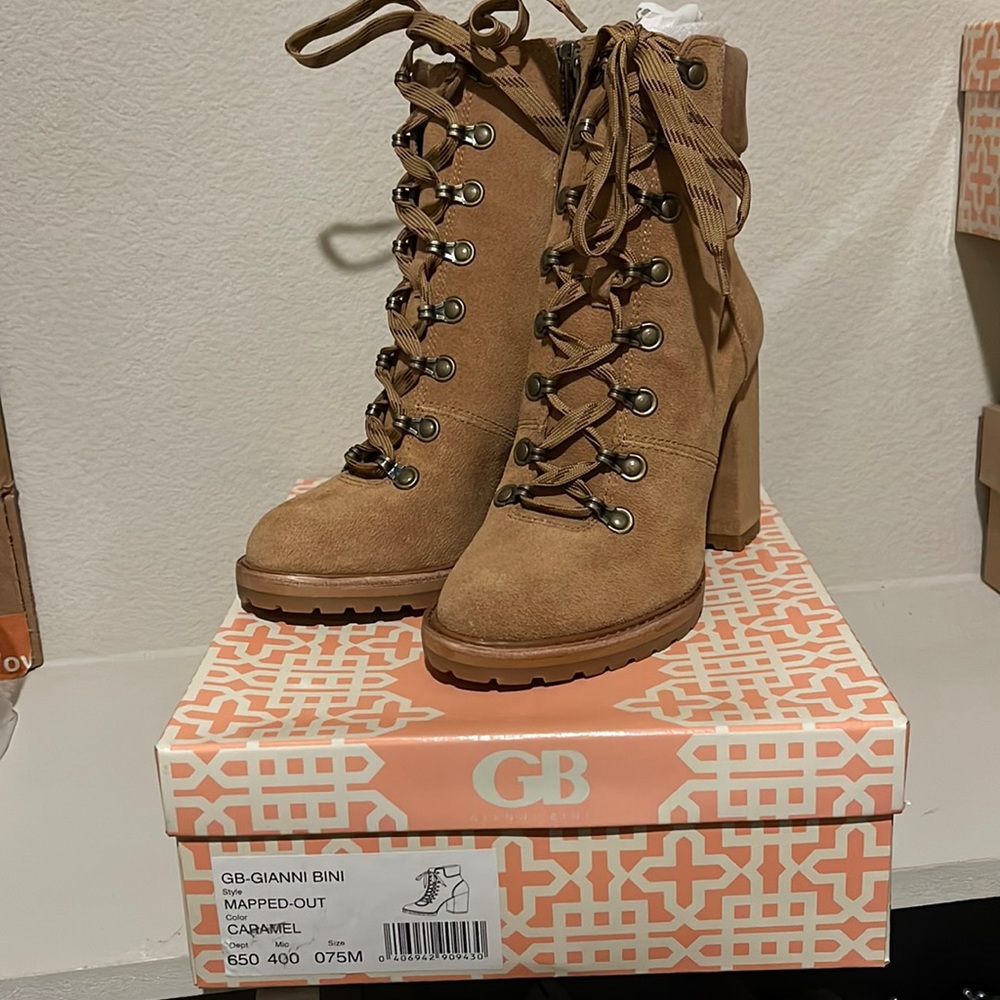 Gianni Bini Boots